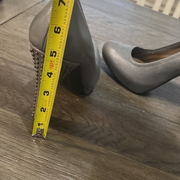 ROSEGOLD Grey Studded heel almond toe shoes | 38 1/2 / 8 1/2 - Picture 3 of 12